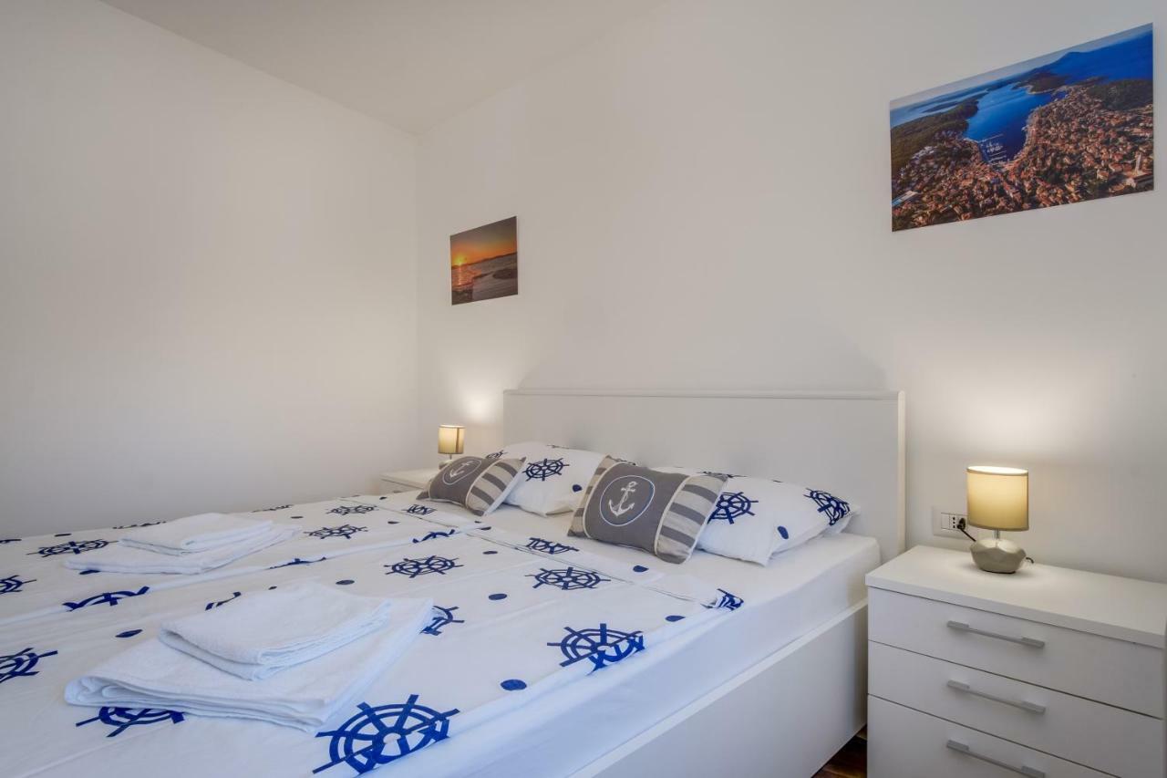 Apartman Filip Mali Lošinj Exterior foto